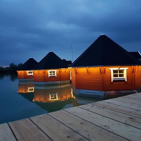 Maritime Freizeit Camp "Mfc" Erfurter Seen エクステリア 写真